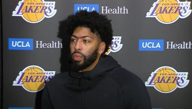 开云体育平台-浓眉视伤病为赛季失败原因 为沃格尔与韦少鸣不平