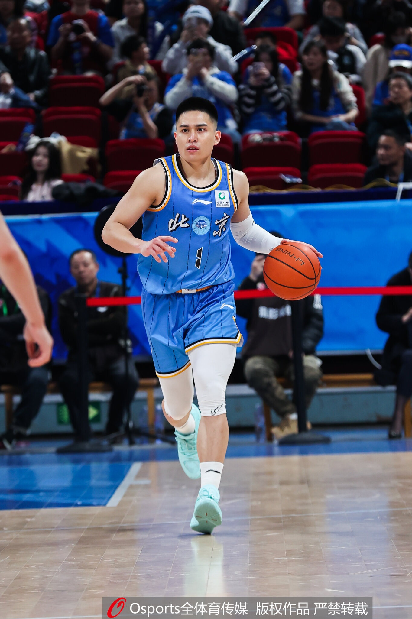 开云体育平台-陈盈骏：周琦在攻防两端的作用非常大 对手都不敢进去